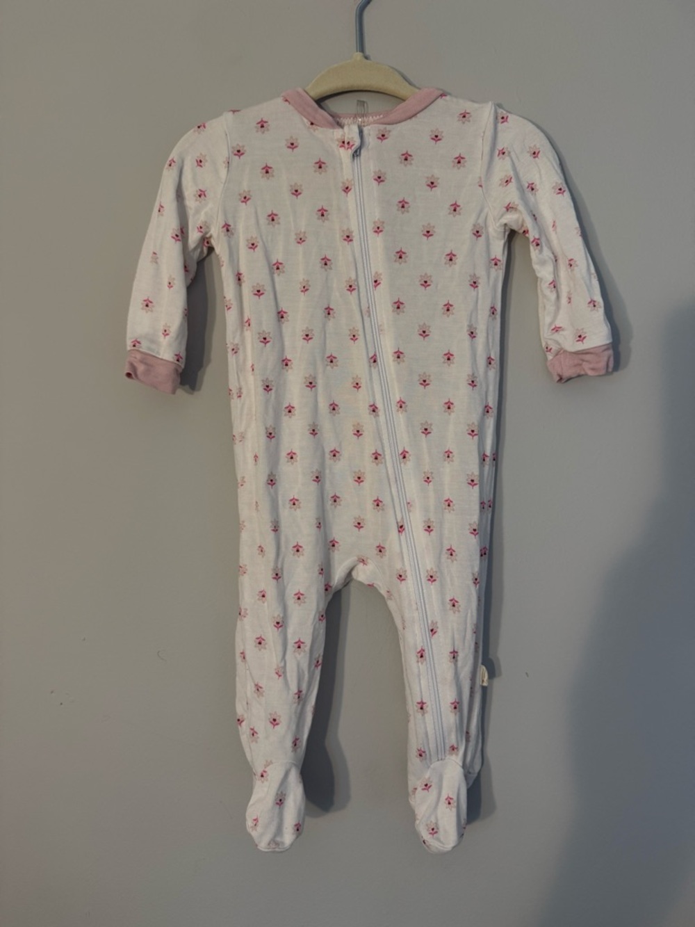 Mulberry bamboo White Footed One-Piece with Pink Floral Trim 0-3M soft summer